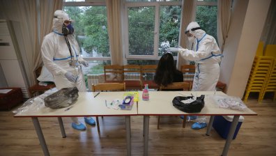 МЗ препоръчва прилагането на втори бустер иРНК ваксина срещу Ковид-19