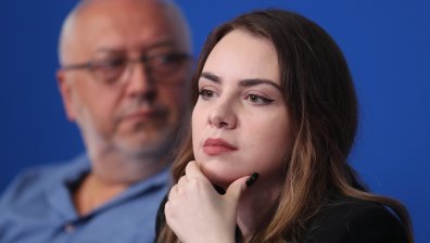 Нургюл Салимова вече е първокурсник, университетът покрива семестрите ѝ