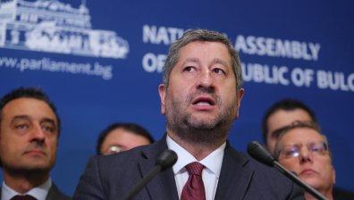 Христо Иванов: Не съм предлагал да браним имунитета на Борисов