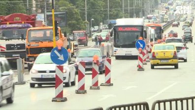 Очаквано: Ремонтът на Орлов мост затапи трафика