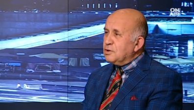 Борисов и Радев да намерят граница на конфронтацията, предложи проф. Денчев
