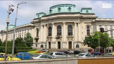 Ректорът на СУ: Близо 500 студенти остават без общежитие
