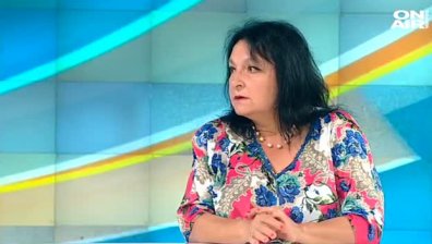 Доц. Гломб: Както се храним три пъти дневно, така може да се ваксинираме с трета доза