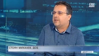 Стоян Михалев: Комисията по досиетата трябва да продължи дейността си!
