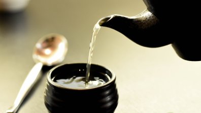 Диетолог посочи най-добрите напитки за лятото - горещи, но полезни за здравето
