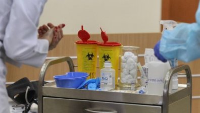 Глобяват две столични болници заради неспазване на Плана за ваксиниране