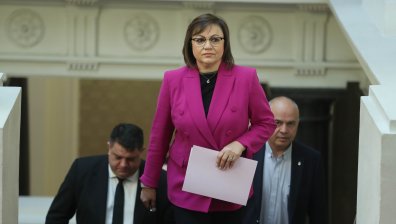 Нинова: Чуваме само лозунги от ПП-ДБ, да кажат какви промени искат и ще говорим