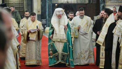Патриарх Неофит лекува белодробно заболяване във ВМА - какво е състоянието му?