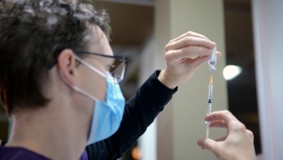 ЕС разполага с ваксини за имунизирането на 70% от възрастното население