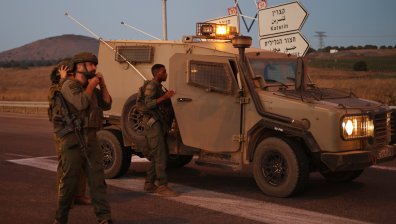 Израел отговори на нападенията на хутите с въздушни удари