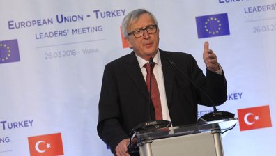 Юнкер към Турция: Нека да наблегнем на общите неща, не на различията