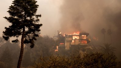 Къща на българи е изпепелена при пожарите в Лос Анджелис