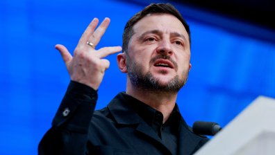 Зеленски разговаря с пратеници на Тръмп за мирните преговори с Русия