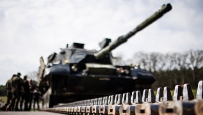Украинската армия атакува резервоари за съхранение на петрол в Запорожие
