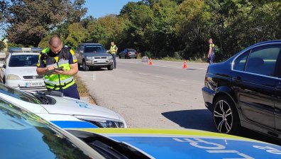 В акция за купен вот полицаи хванаха крадци и лихвар