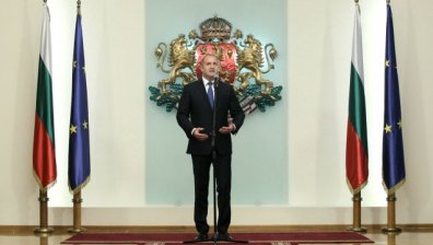 Радев е готов да даде мандат, но партиите трябва да намерят консенсус