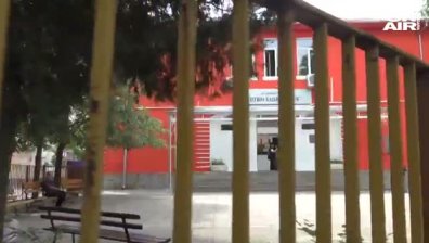 Дилър тероризира деца в пловдивско училище