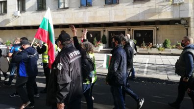 Навръх професионалния си празник полицаите поискаха по-високи заплати