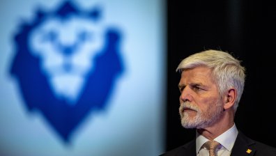 Новият чешки президент: Ако Украйна загуби, губим и ние, трябва да получи изтребители
