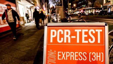 Вълната на неваксинираните доведе до мрачни рекорди в Германия
