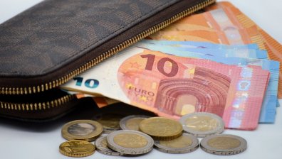 Инфлацията в Еврозоната ще достигне 2% през 2025 г.