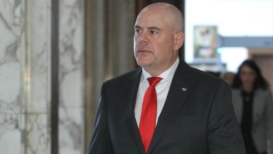 Сериозни промени по избирането и отстраняването на главния прокурор