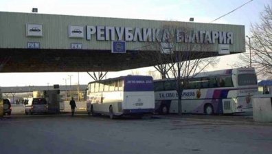 Министърът на транспорта търси решение за командировъчните на международни шофьори