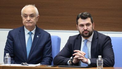 Министрите отговарят, опозицията пита - какво съдържа писмото от САЩ?