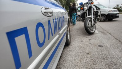 Пиян до козирката украинец се вряза с кола в детска площадка в Несебър