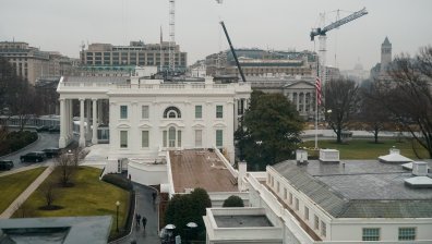 Федерален съдия спря строежа на балната зала на Тръмп за 400 млн. долара
