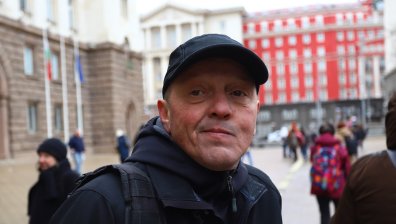 Валери Йорданов: Василев да подаде оставка или тя да му бъде искана