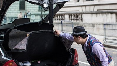 Лондонската полиция взриви &bdquo;лошо&ldquo; паркиран автомобил
