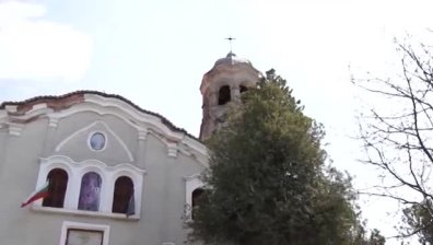 Най-старият храм в Ямбол с рушаща се камбанария