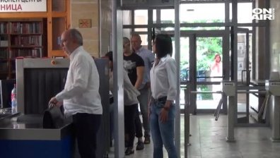 Троши коли, троши носове... Габриела Медарова остава в ареста