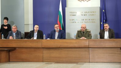 Още двама починали от Ковид-19 у нас, заразените са 1015 (+ВИДЕО)