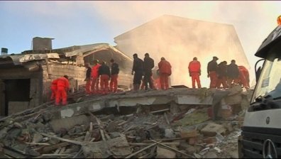459 са вече жертвите на земетресението в Турция