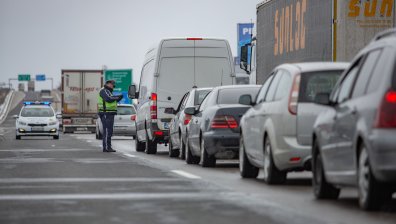 Три коли се нанизаха във верижна катастрофа на изхода на София по "Тракия"