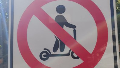 Глоби и тормоз заради нерегистрирани електрически тротинетки
