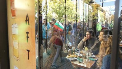 Вирусолози: Преболедувалите Ковид са защитени не по-малко от ваксинираните