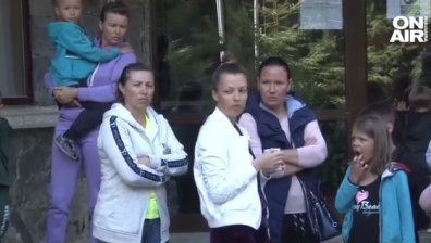 Бежанците разочаровани от Паничище: Няма аптека, магазин, катерушки за децата