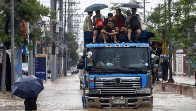 Бурята "Яги" отне живота на най-малко 13 души във Филипините