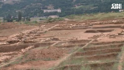 Благоевградчани на протестно шествие в защита на разкопките край АМ "Струма"
