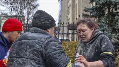 Ракетният удар в сърцето на Харков рани цивилни