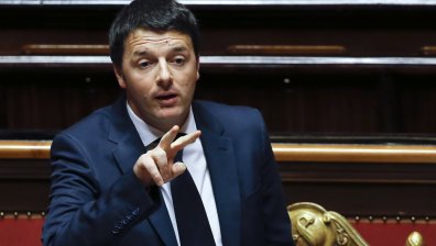 Матео Ренци спечели първия вот на доверие в Сената в Италия
