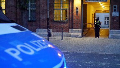 Клановата престъпност в Германия - луксозни коли и имоти, скъпи бижута...