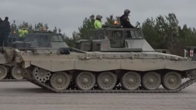 Великобритания показа как украинските военни се справят с обучението на "Чалънджър 2" (+ВИДЕО)