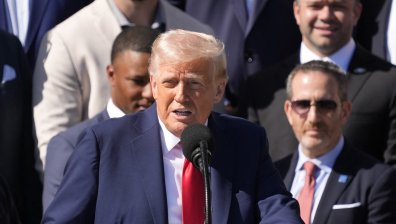 Доналд Тръмп реши да промени някои от митата за автомобили