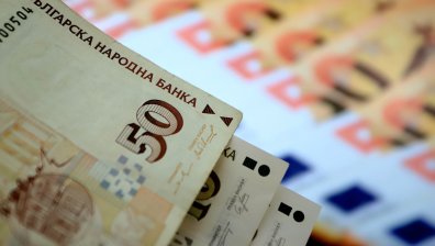  Politico: Според ЕЦБ България не е готова да смени лева с евро през 2025 г.
