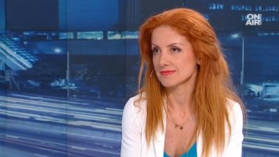 Борисов се прегръща с Нинова, но няма да пие кафе с Радев, уточни журналистка