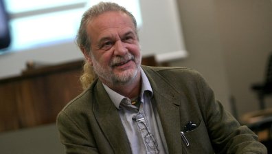 Евгений Дайнов за гласувалите софиянци: Ужасяващи селяци, калъфи и цървули